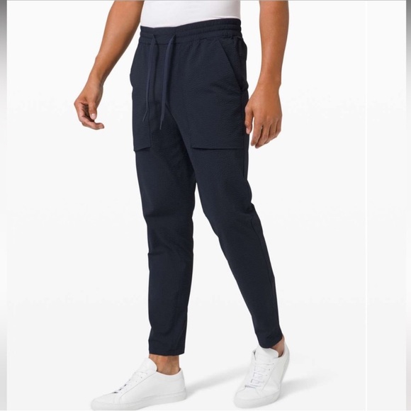 Lululemon Bowline Pants Men's Medium True Navy Drawstring Tapered‎ Lightweight